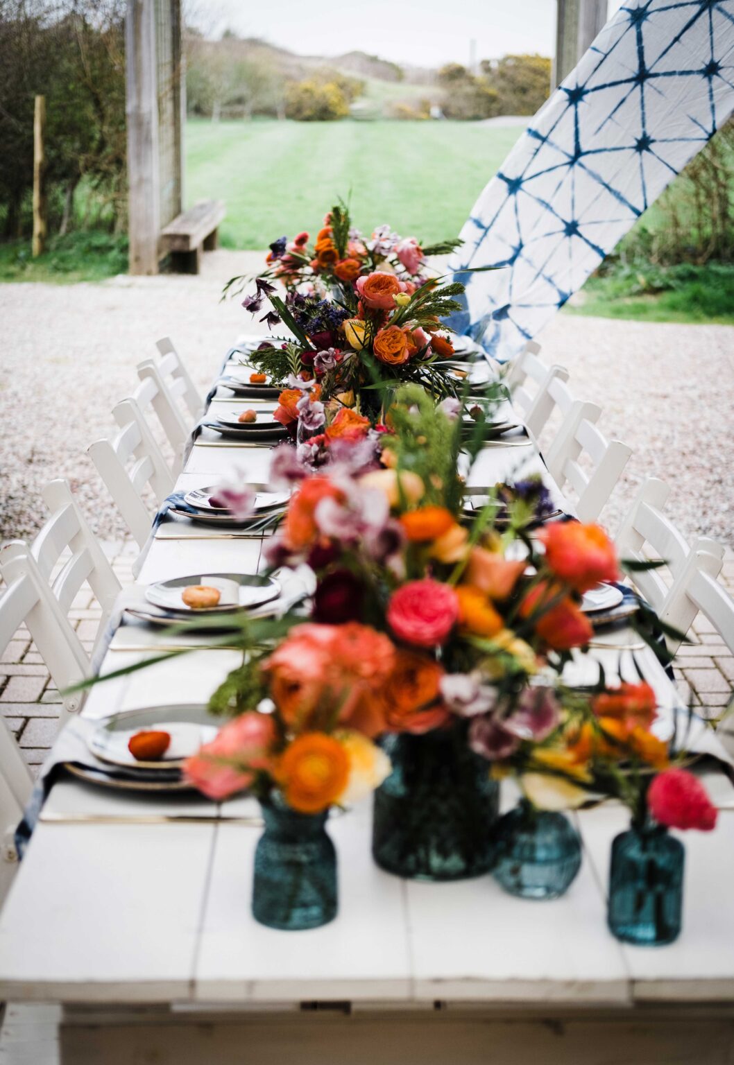 Outdoor wedding table setup